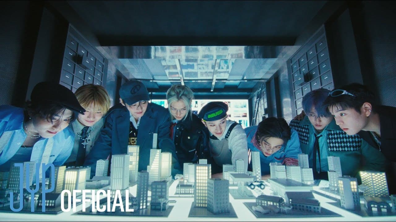 Stray Kids "MOUNTAINS" Lyrics [Romanization / Translation]
